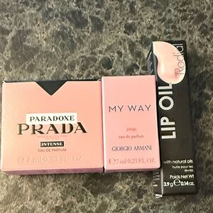 Prada Paradoxe Intense Lip Oil & Pink Packaging Set